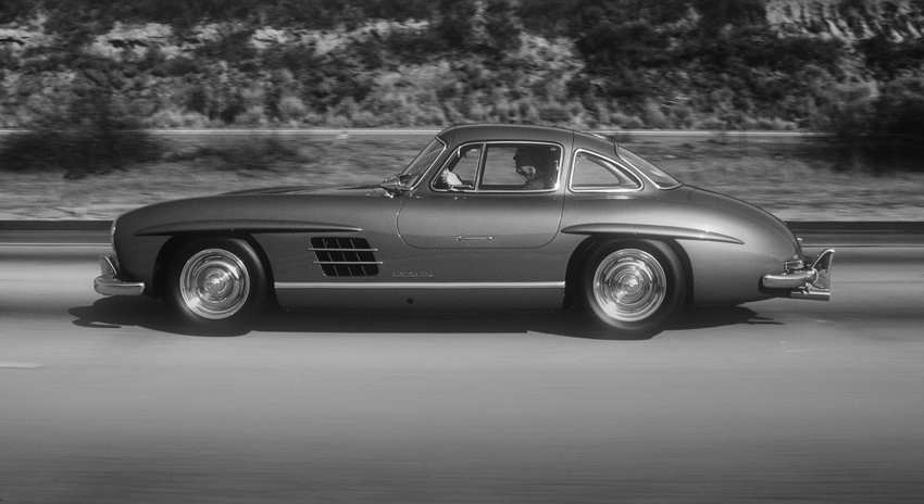A single 1955 Mercedes-Benz 300SL "Gullwing" similar to this achieved a 38 percent price increase between two sales a year apart.