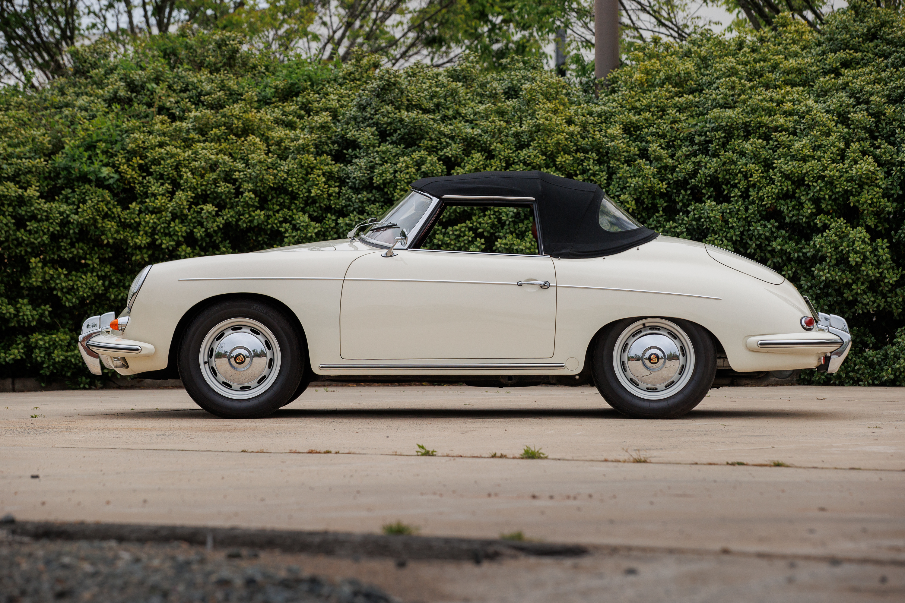 1960 Porsche 356B Roadster chassis 87378 (watermarked)-65