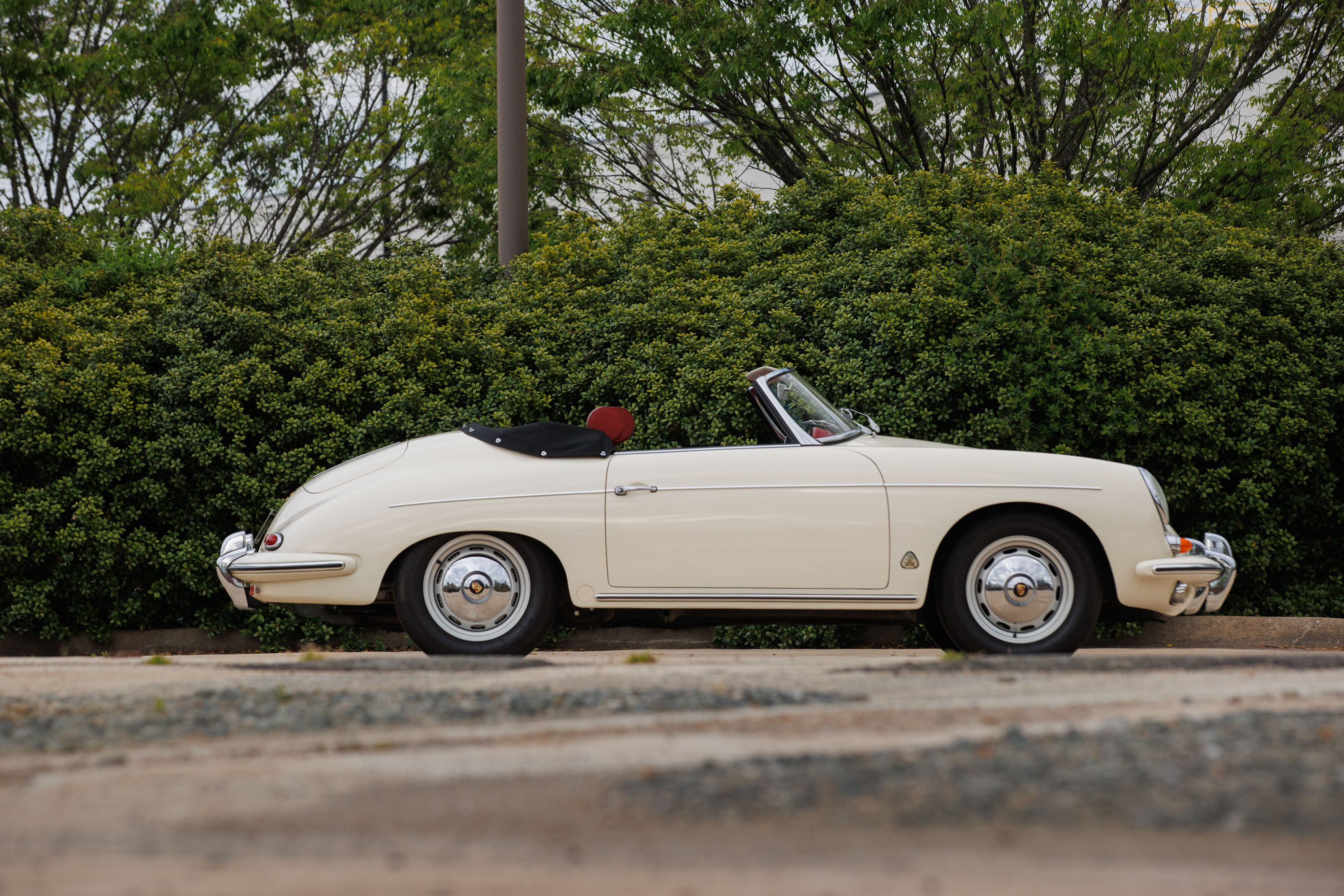 1960 Porsche 356B Roadster chassis 87378 (watermarked)-9