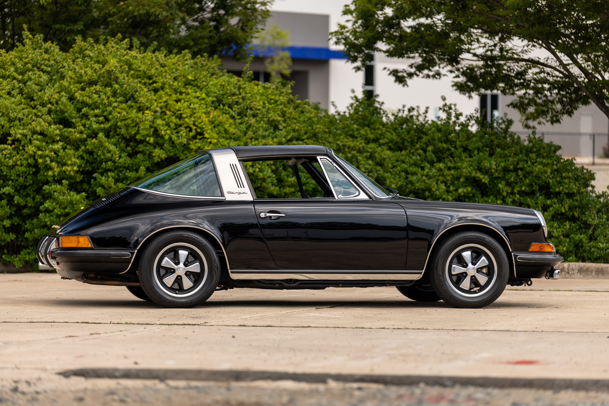 1973 Porsche 911T Targa 9113111392-12