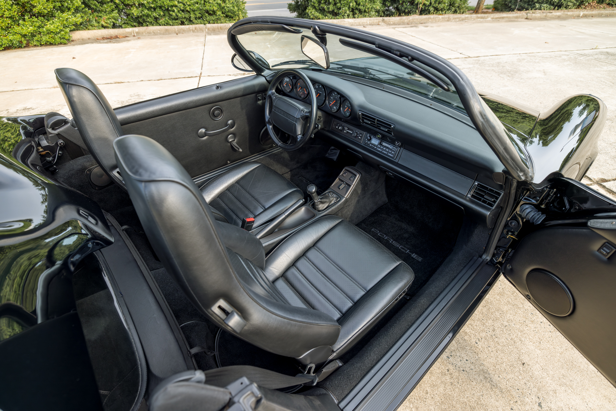 1994 Porsche 911 Speedster - wp0cb2962rs465388 - Interior-04