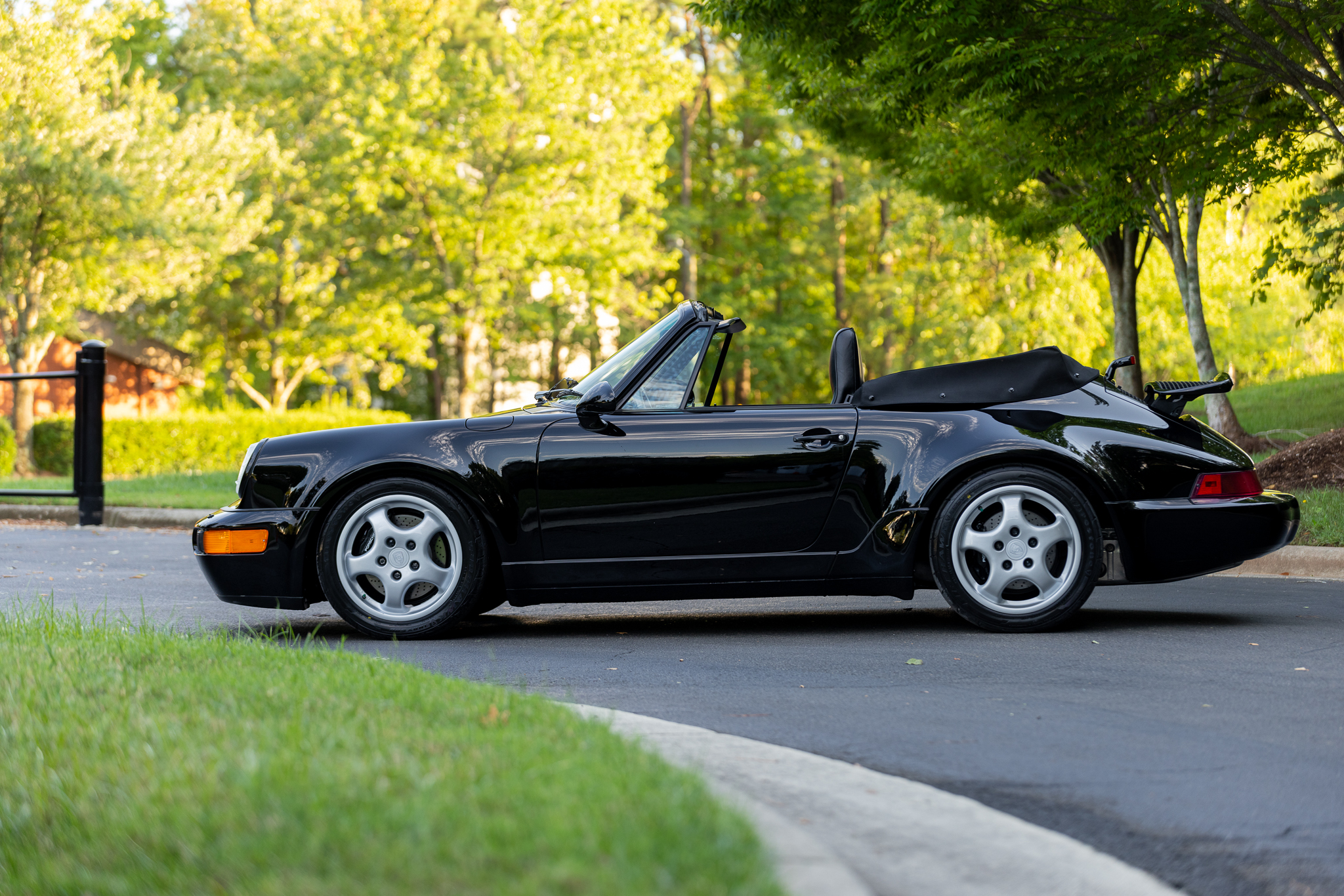 1992 Porsche 911 America Roadster - WP0CB2965NS460504-029