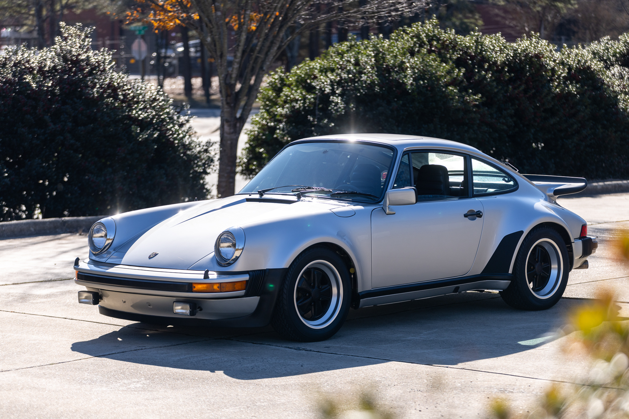 1977 911 Turbo-008