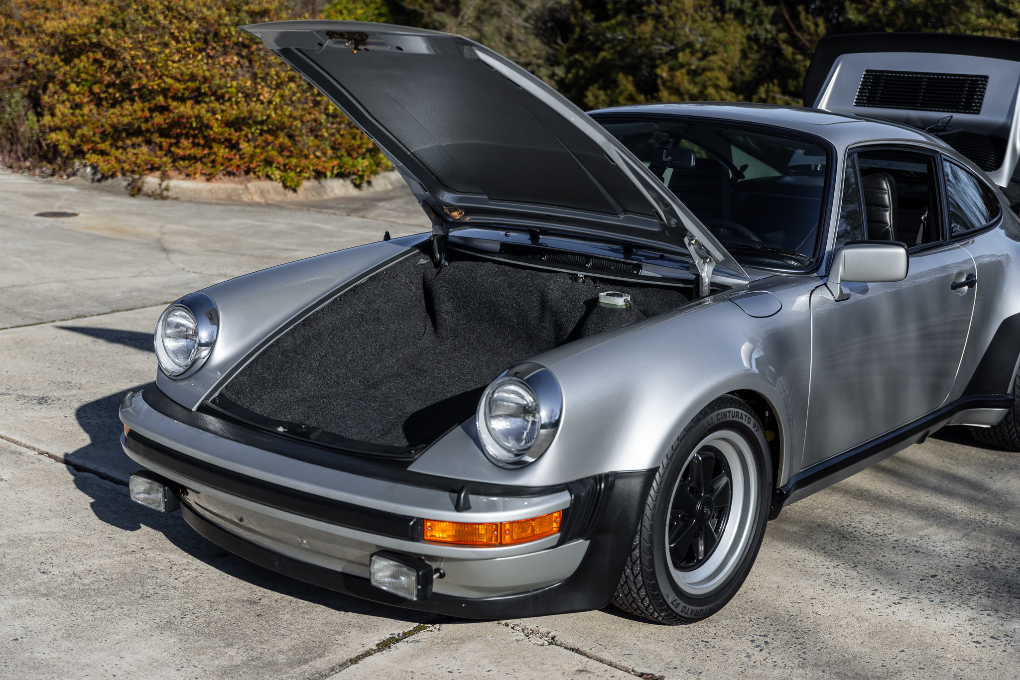 1977 911 Turbo-098